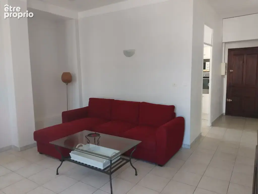 Grand t2 vue degagee place clemenceau - photo 8