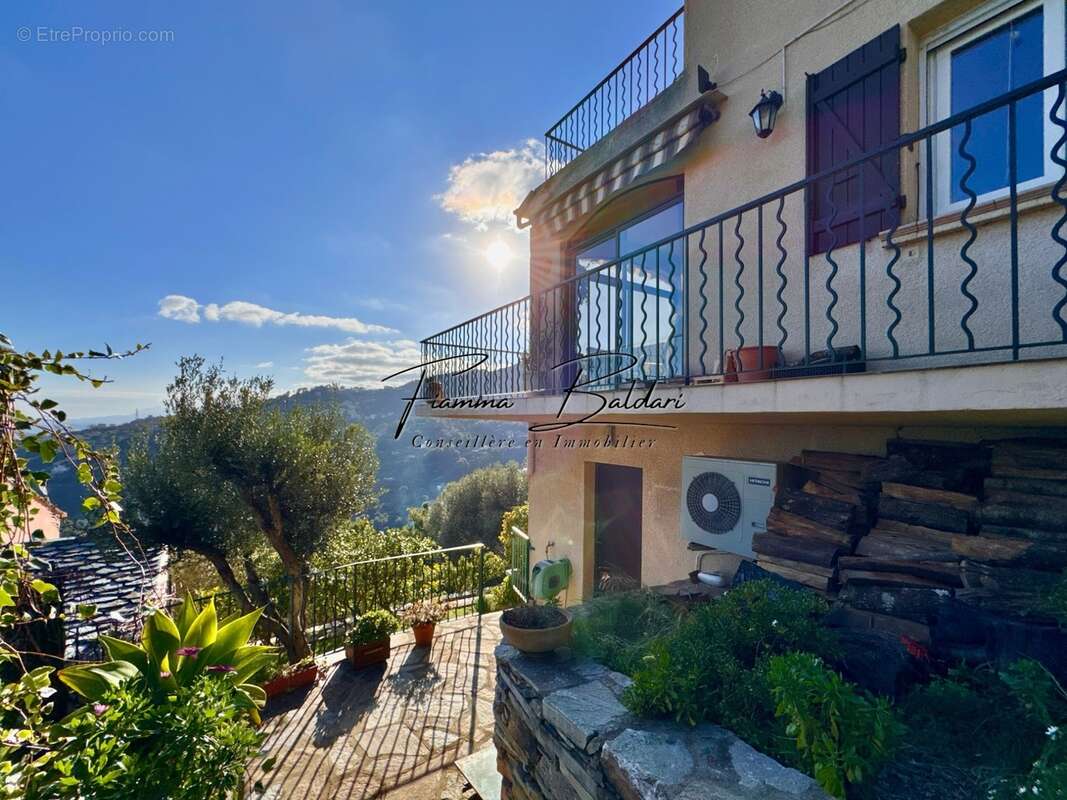 À vendre Maison de charme 5 pièces de 122m², Terrain 1 345m², Vue mer, Ville di Pietrabugno, Haute-Corse (20) - photo 17