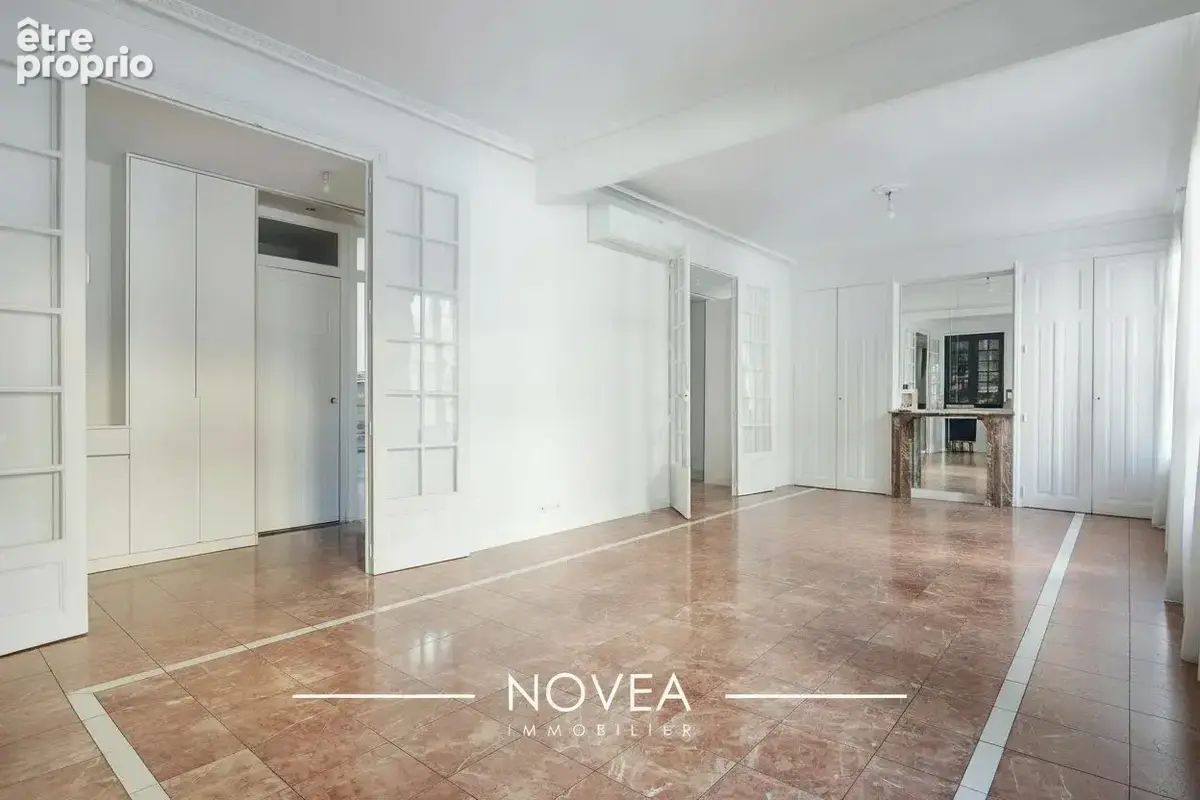 Appartement 4 pièces 120 m² à vendre à Villeurbanne (69100) - photo 3