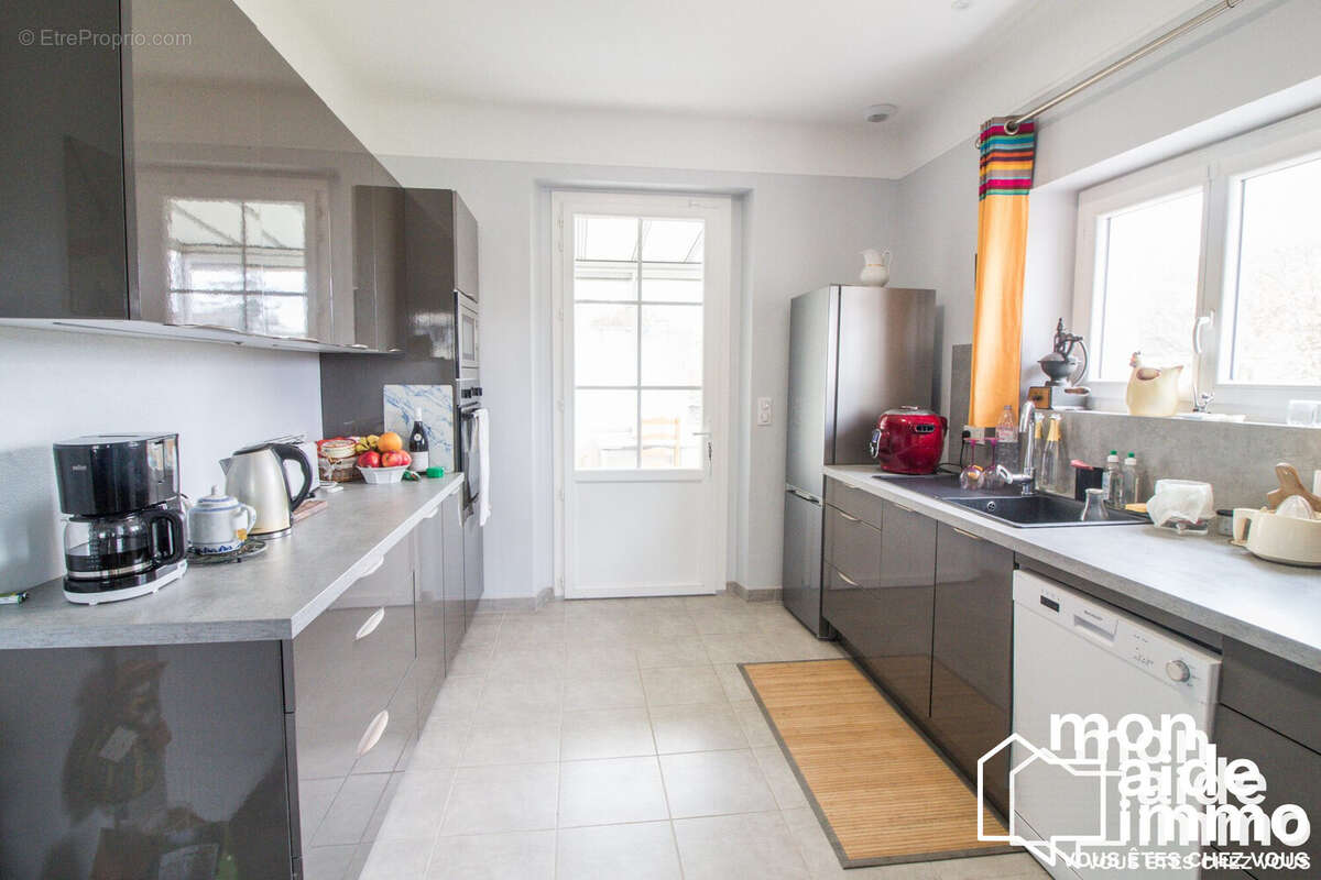 Maison 140 m² à Thiviers  - photo 8