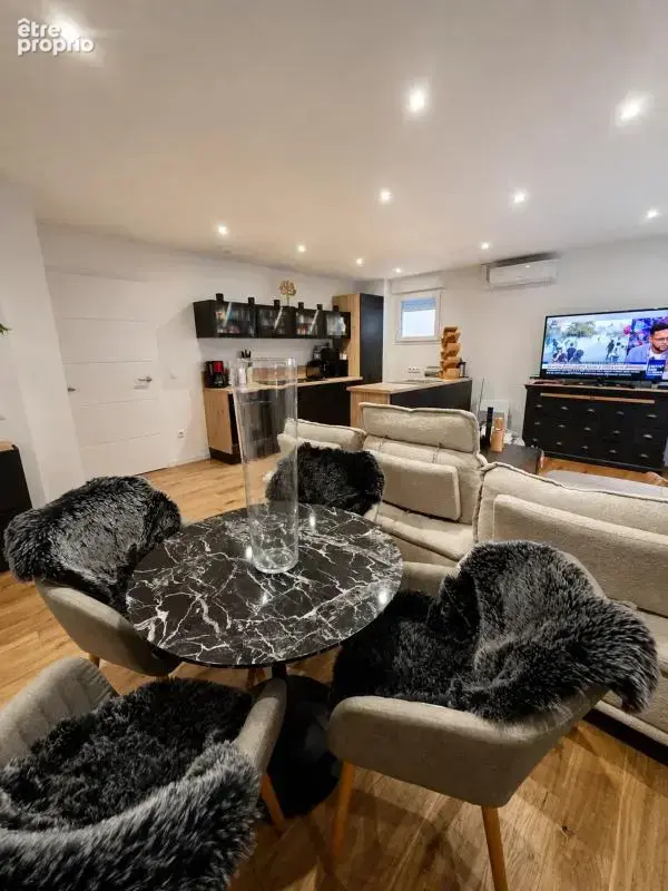 Appartement 3 pièces de 65 m² à Cogolin - photo 3