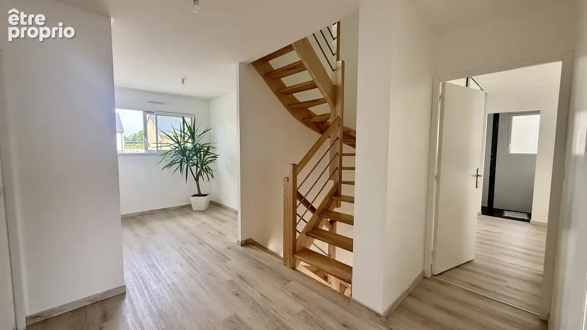 Maison 152 m² à Vern-Sur-Seiche  - photo 8