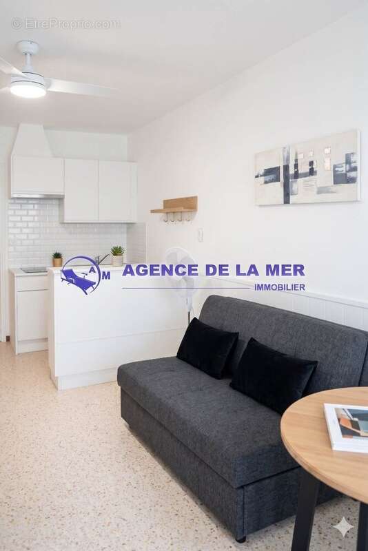 OPPORTUNITÉ EXCEPTIONNELLE : Charmant Studio Cabine avec Balcon et Parking Privatif - La Grande-Motte - photo 5