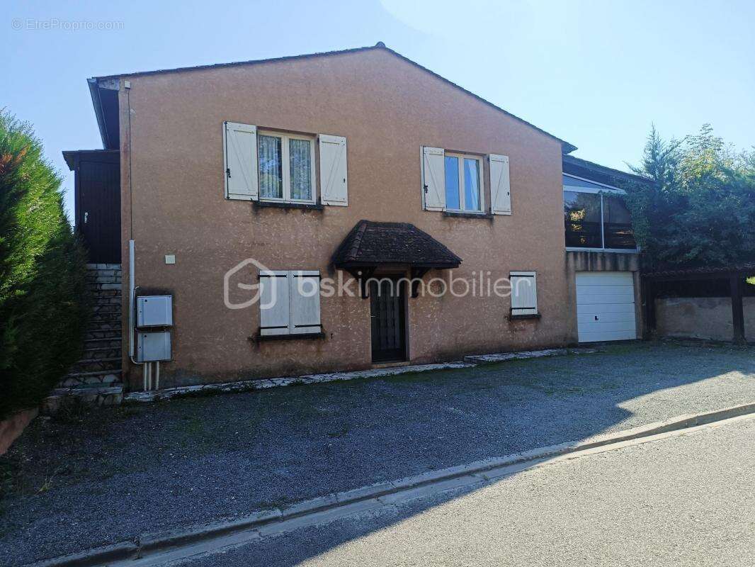 Maison à SIORAC-EN-PERIGORD