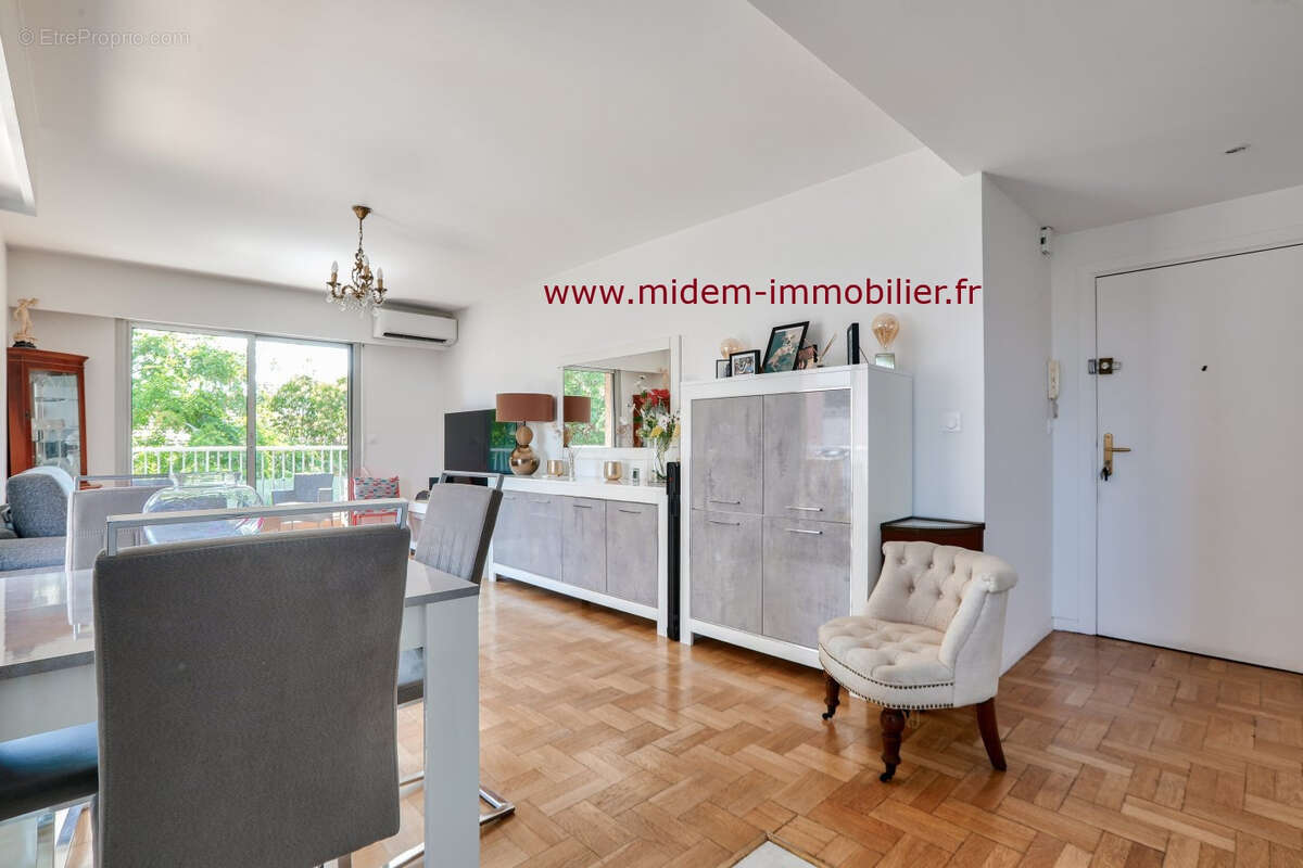 Appartement à CAGNES-SUR-MER