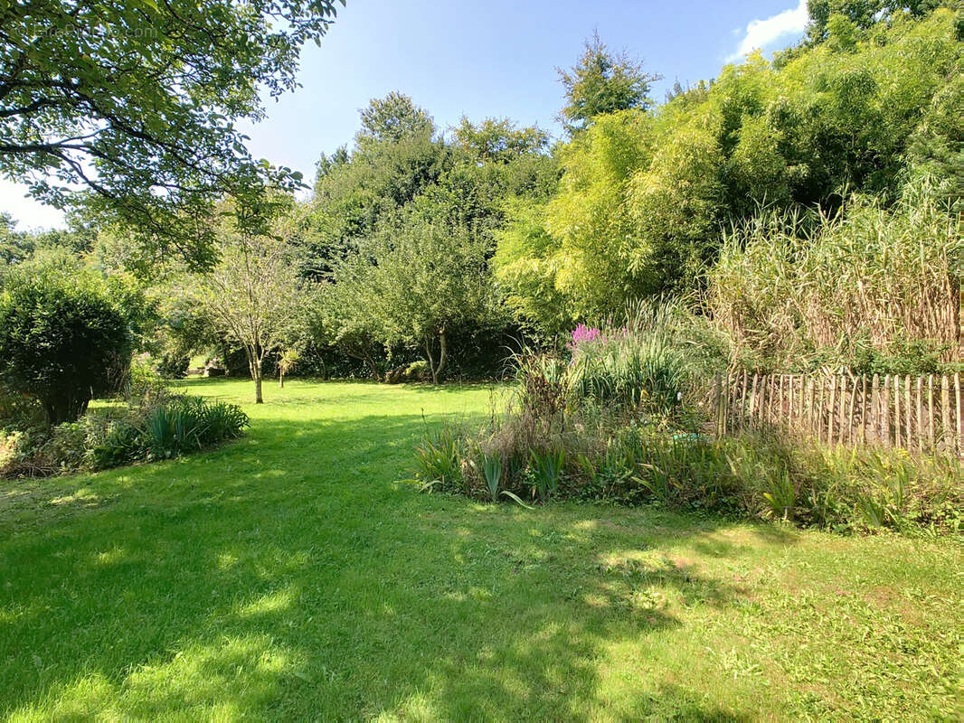 Maison à LE MESNILBUS