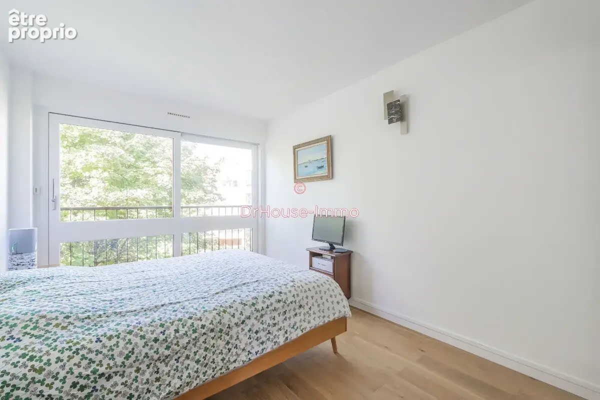 Appartement 3 pièces 74 m² à vendre à Le Chesnay (78150) - photo 8