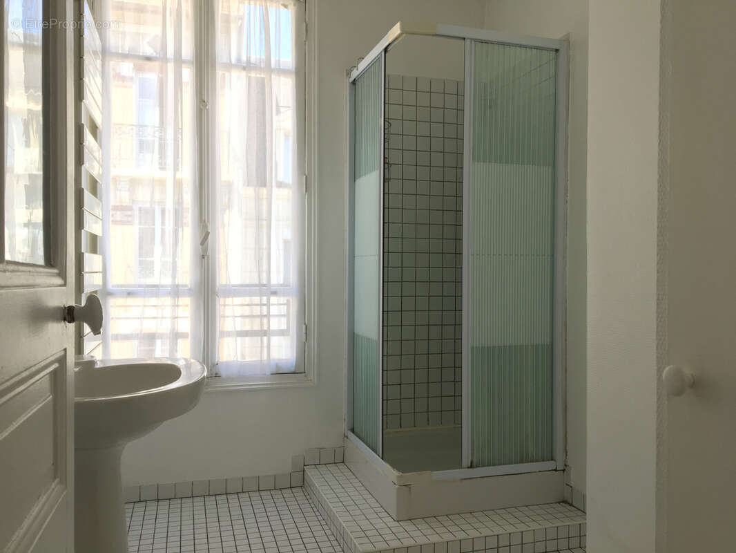 Appartement à SAINT-MAUR-DES-FOSSES