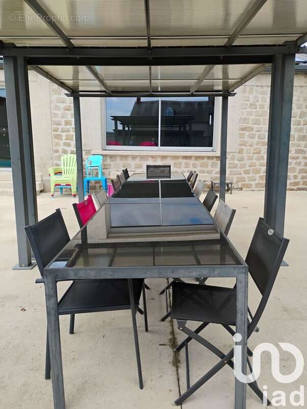 Maison 440 m² à Boussac-Bourg  - photo 9