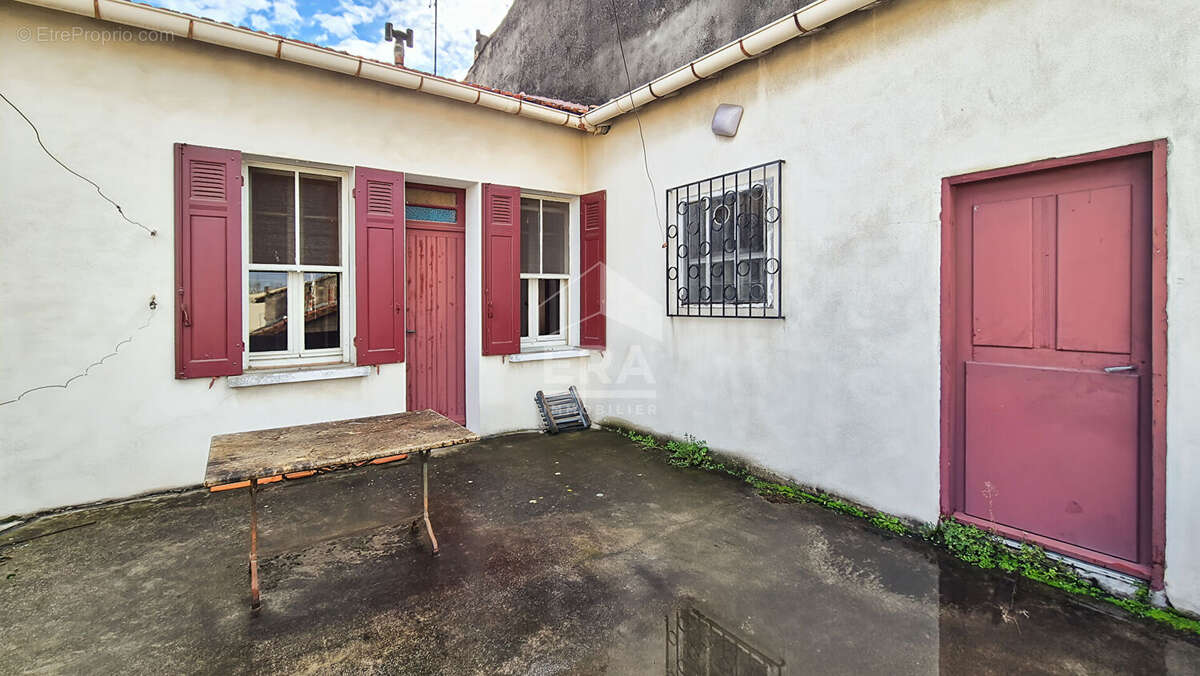 Maison à CHATEAURENARD