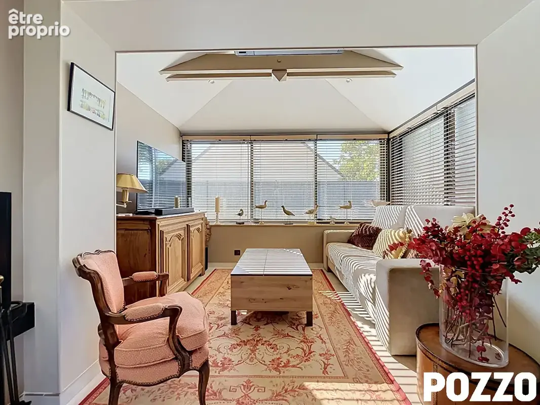 En vente à SAINT PAIR SUR MER (50380) Charmante maison entièrement rénovée de 5 pièces et 400m² de terrain - photo 13