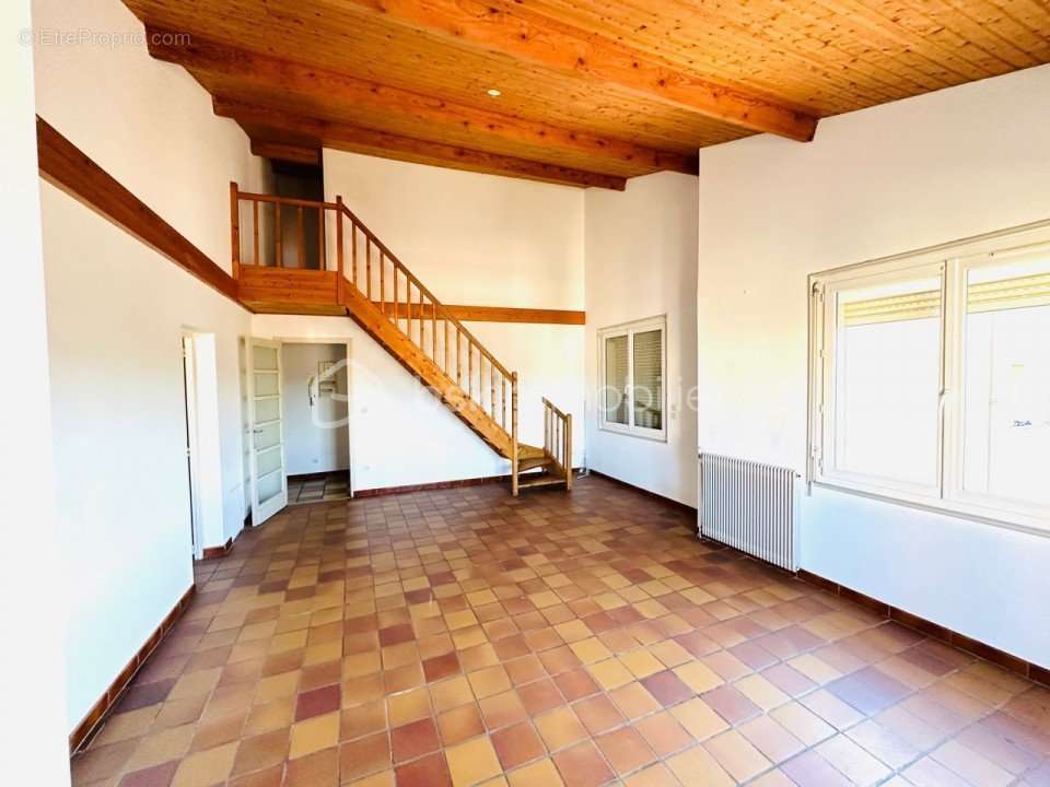 Appartement à LEVIGNAC