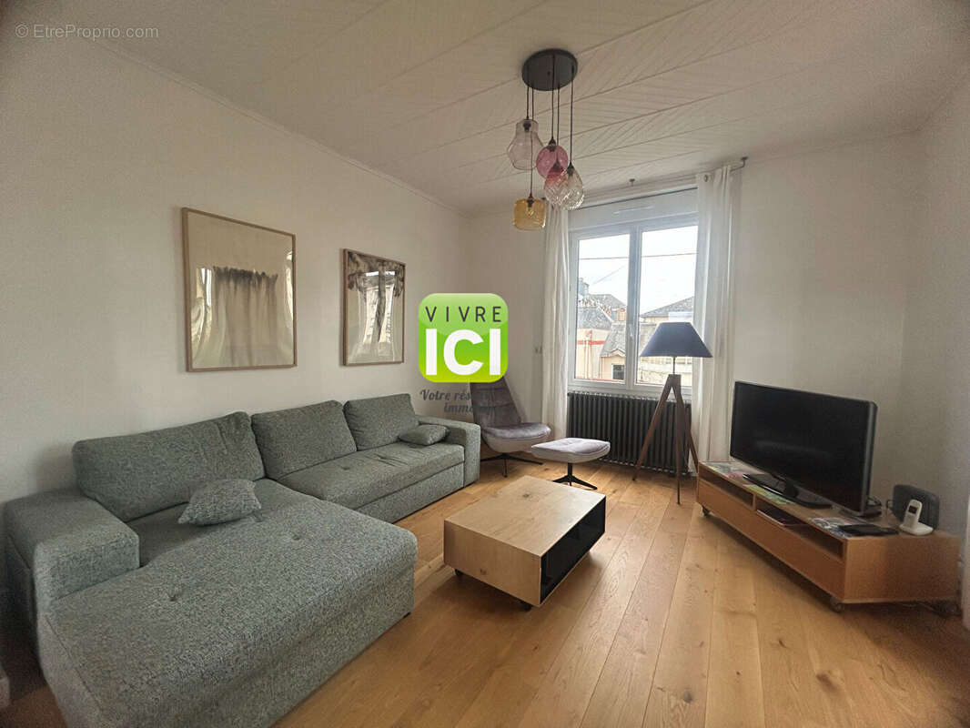 MISSILLAC - Maison de Maître en plein coeur de ville - 210 m² - Jardin remarquable - photo 5