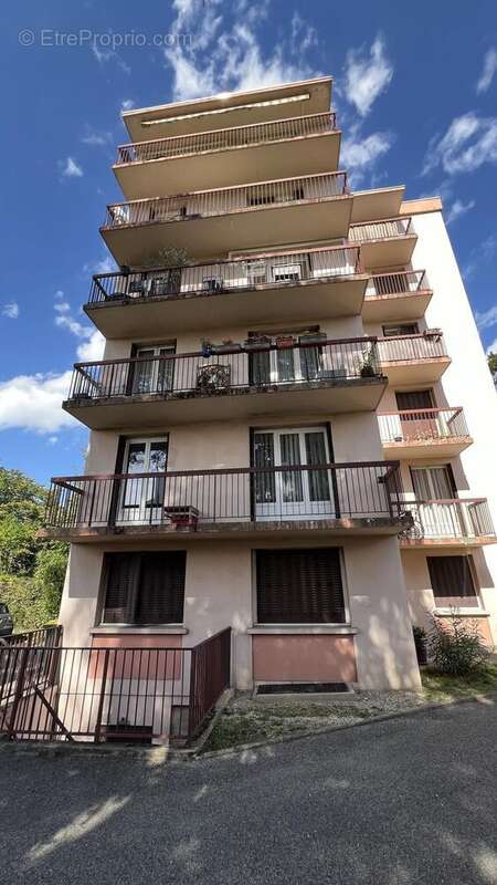 Photo 8 - Appartement à TASSIN-LA-DEMI-LUNE