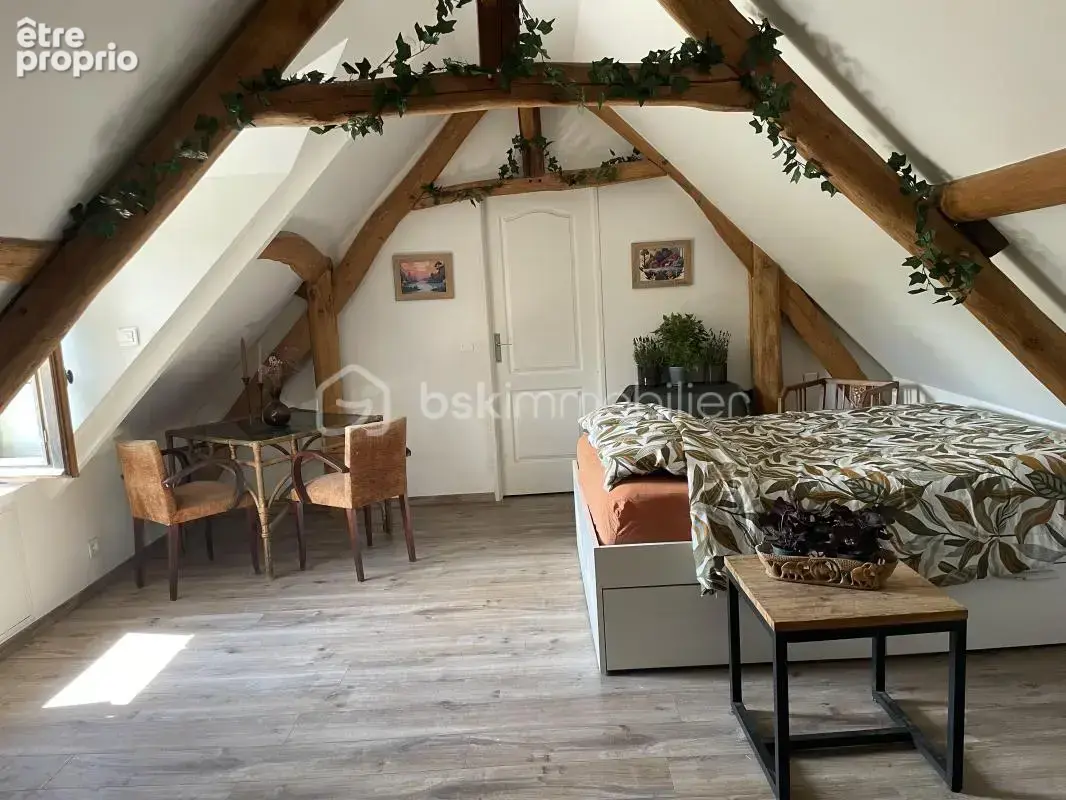 Secteur DREUX - Longère ancienne 152m² - 6 pièces - Terrain 398m² - photo 2