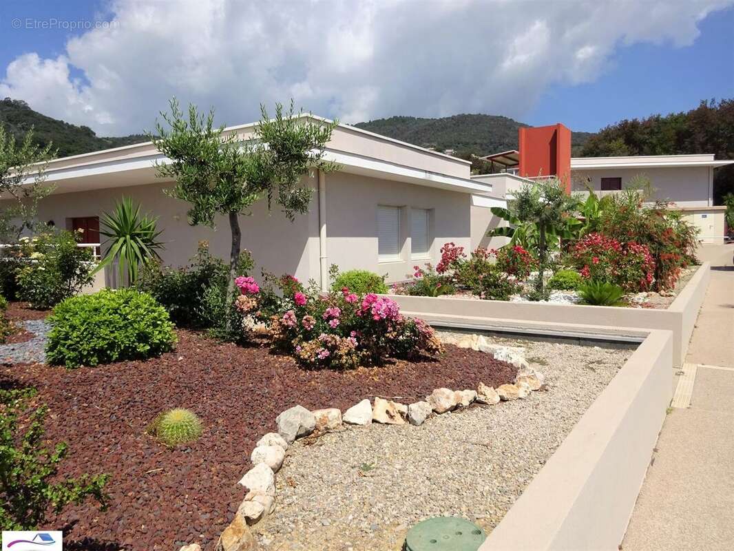 Appartement à MANDELIEU-LA-NAPOULE