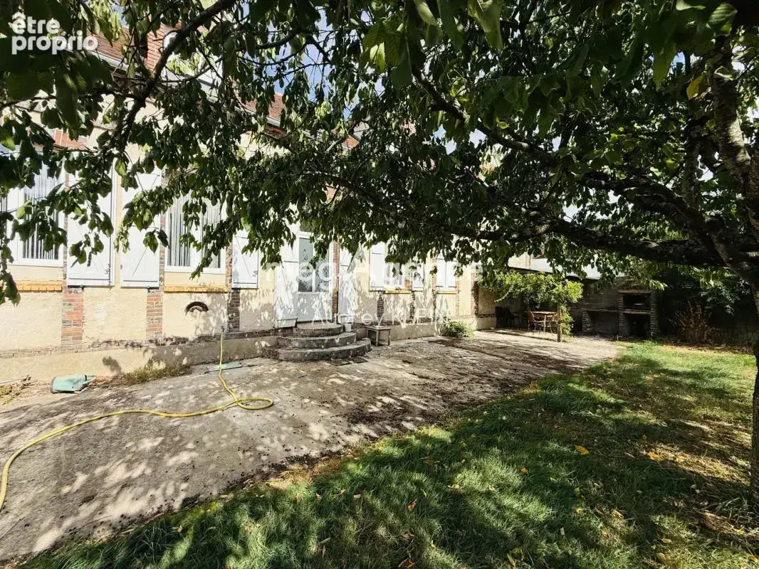 Maison familiale avec maison d’amis, dépendance et jardin plein Sud à Thorigny-sur-Oreuse - photo 14