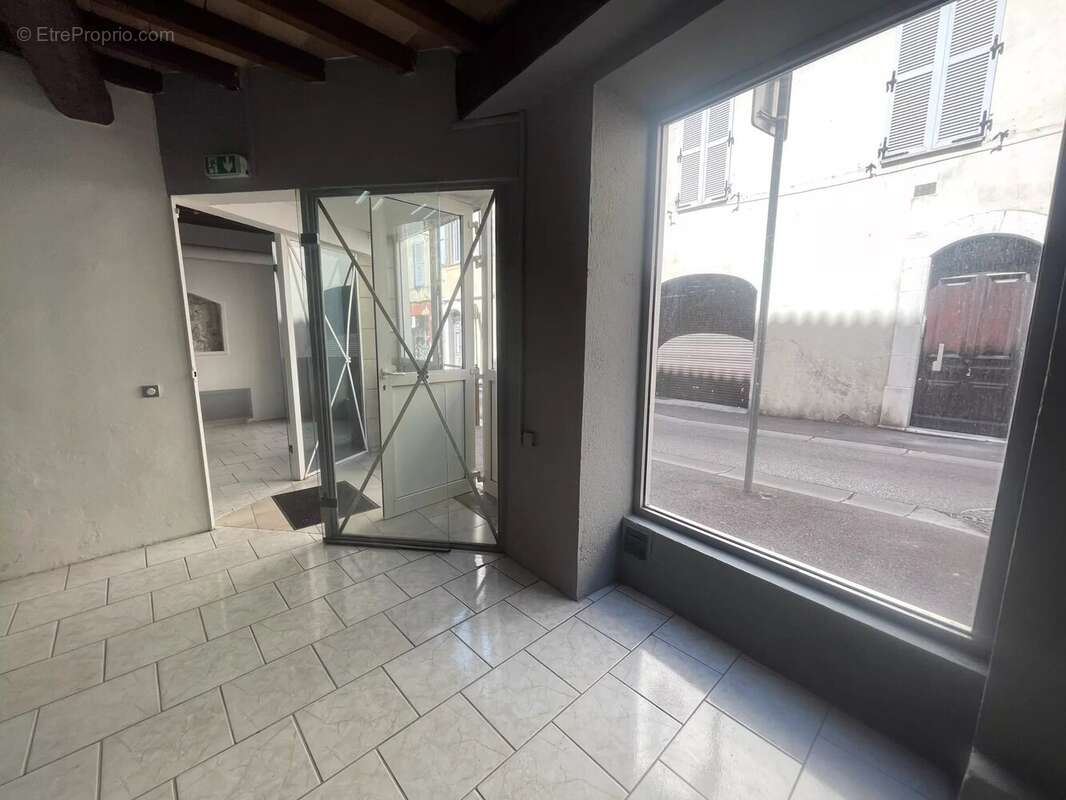 Commerce à LE CANNET