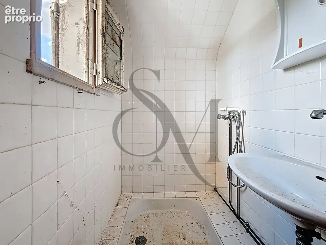 Maison à rénover 60 m2 Amilly Montargis, terrain 553 m2, garage - photo 10