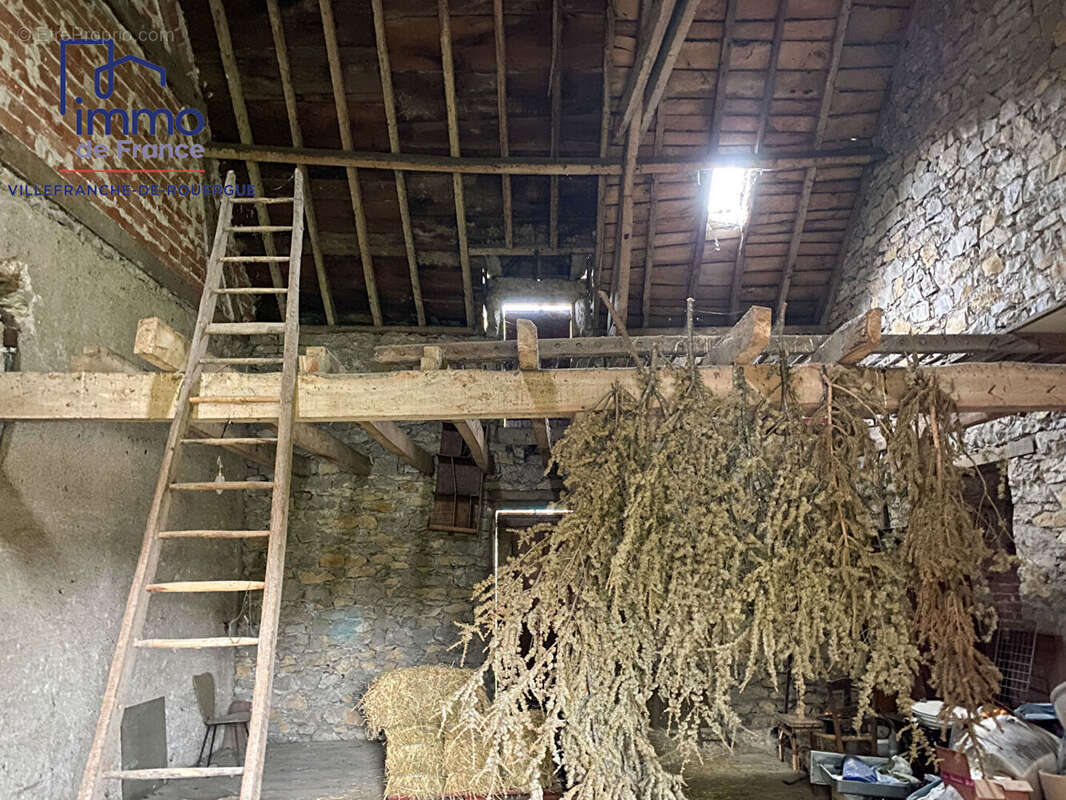 Maison à VILLEFRANCHE-DE-ROUERGUE