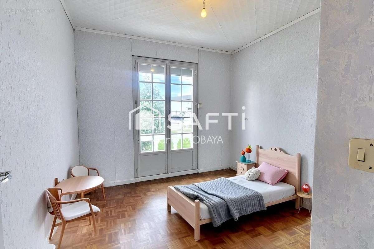 Photo 7 - Maison à AMBARES-ET-LAGRAVE