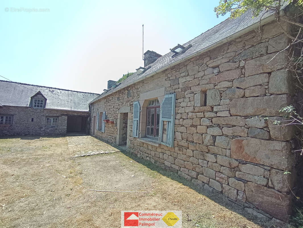 A VENDRE ancien corps de ferme à rénover   Plourivo (Lancerf)   Terrain de plus de 1,8 hectare - photo 2