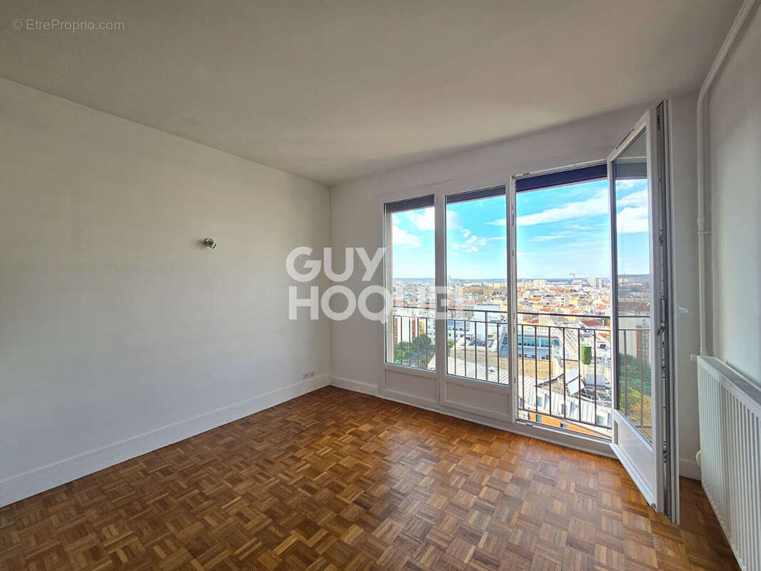 Appartement à MONTROUGE