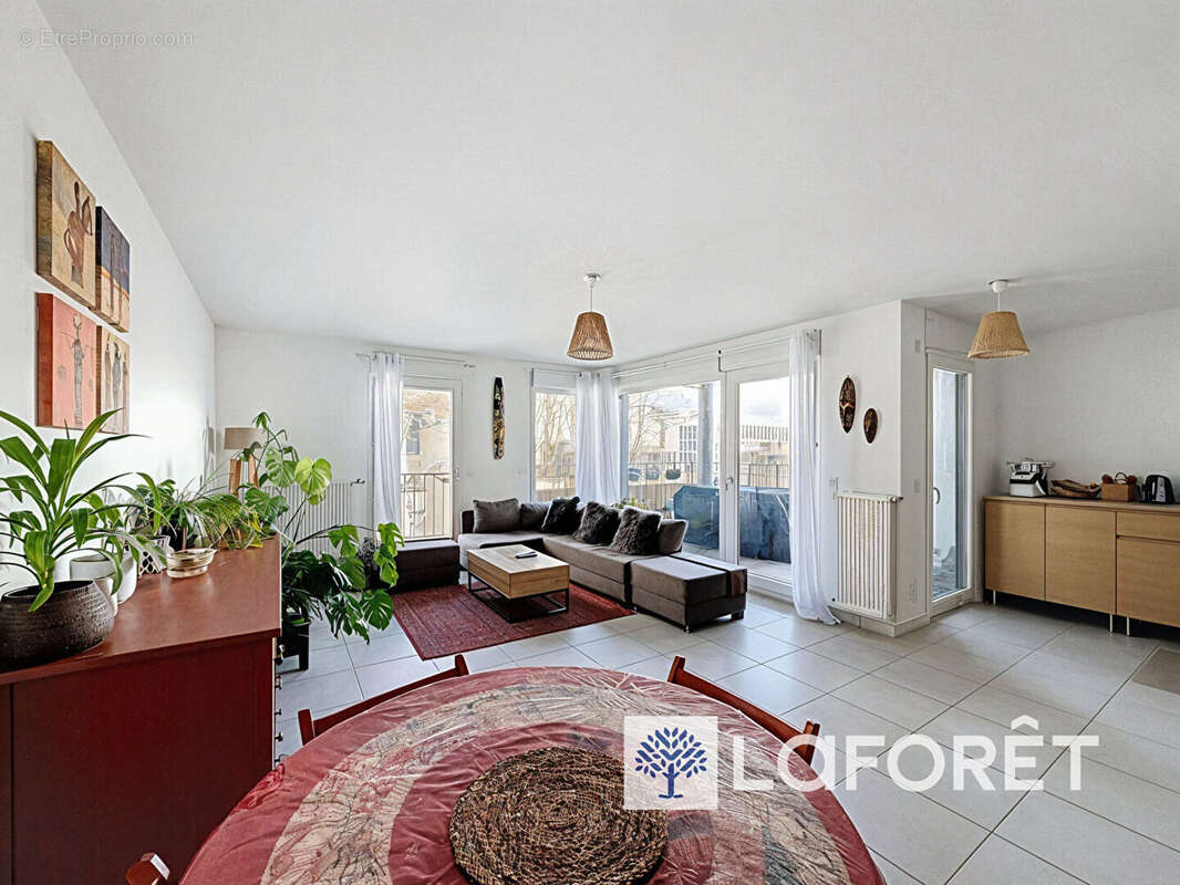 Appartement à CHAMPAGNE-AU-MONT-D'OR