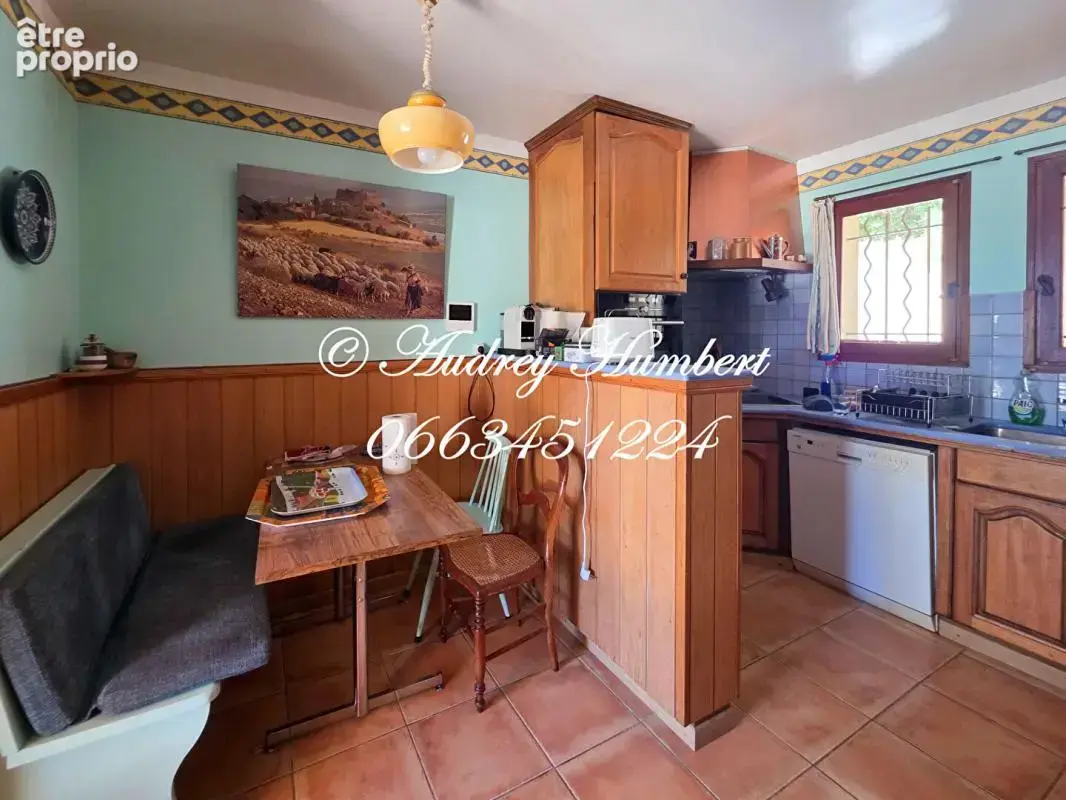 Exclusivite à manosque, quartier pinède, villa t6, 152 m², de caractère avec piscine sur 2 000 m² de terrain - photo 4