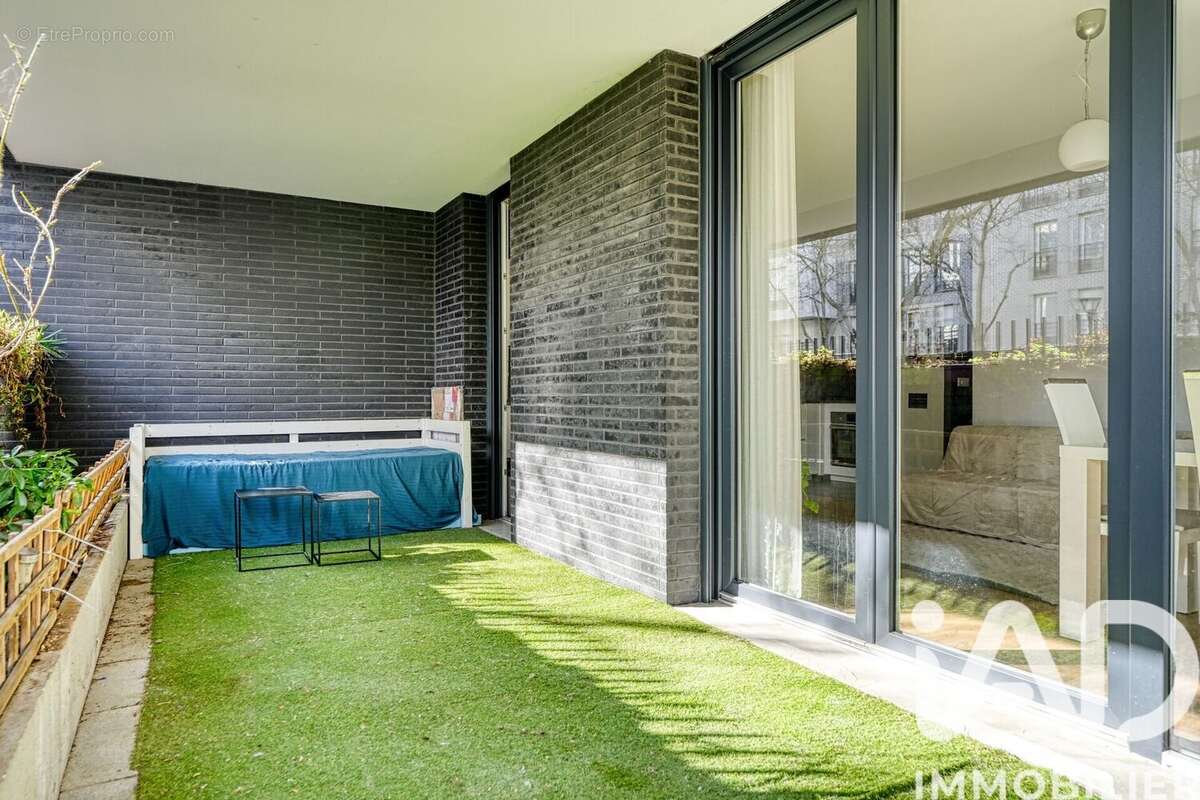Photo 2 - Appartement à GENNEVILLIERS