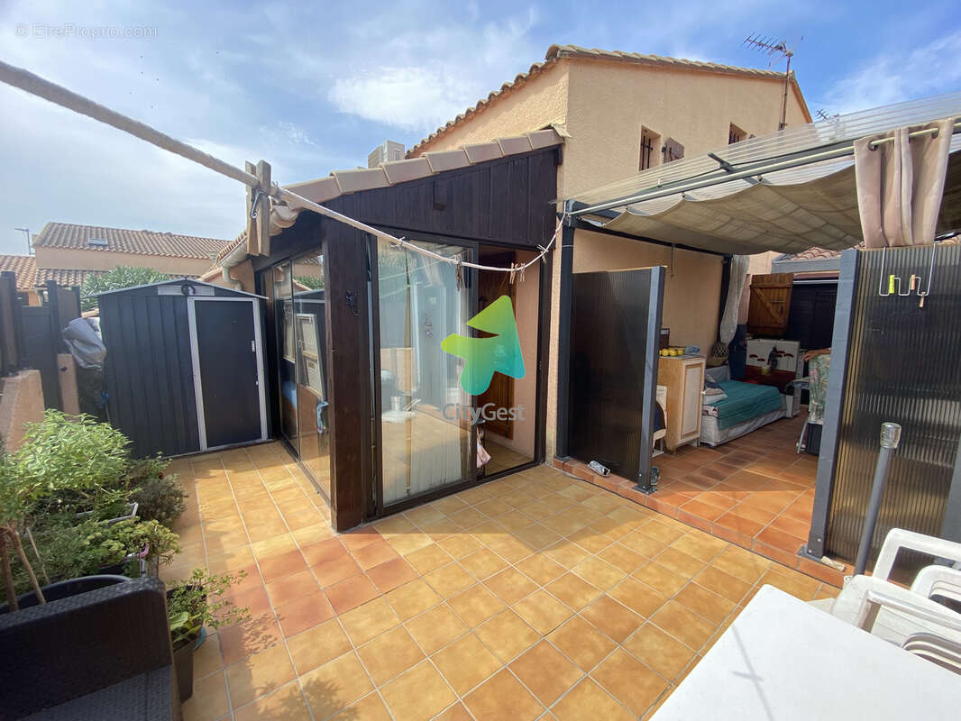 Maison à SAINT-CYPRIEN