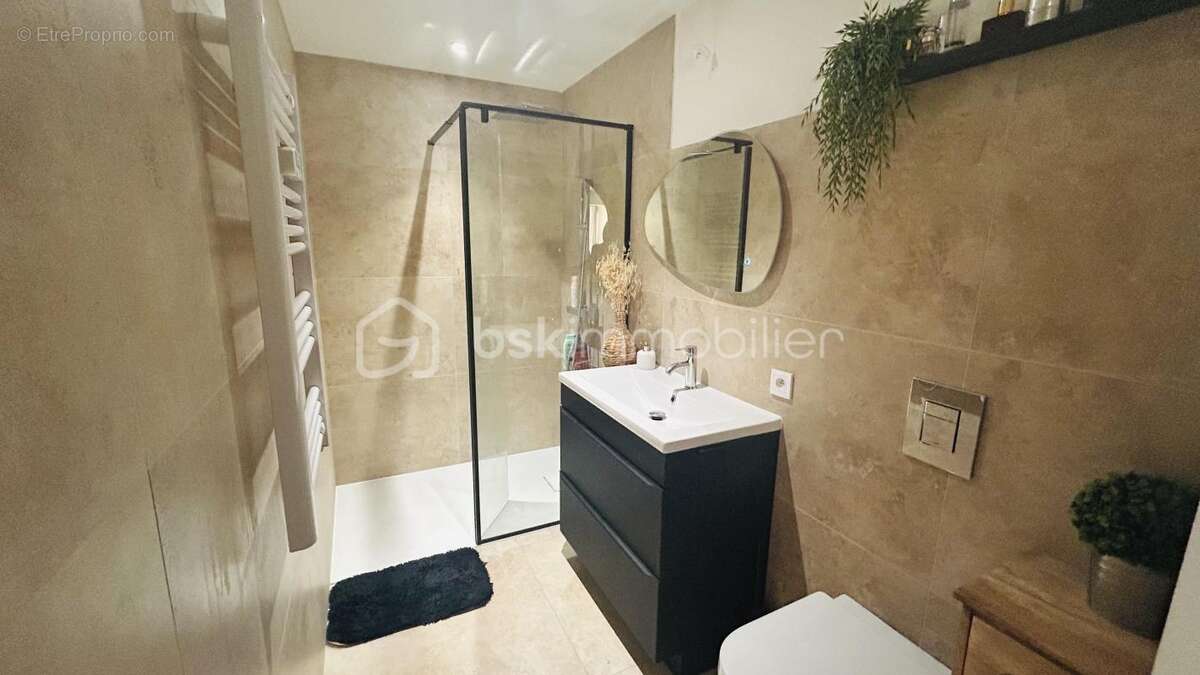 Appartement à SANARY-SUR-MER