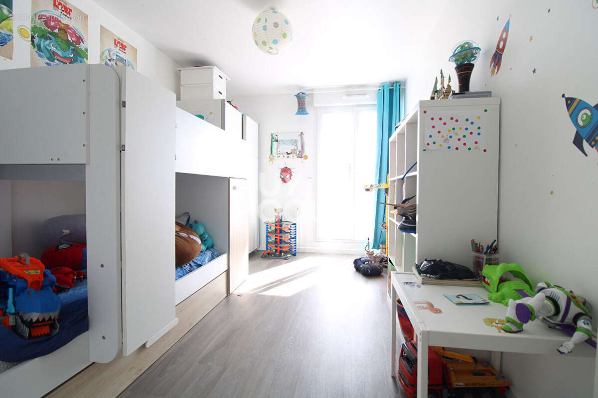 Appartement à ROISSY-EN-BRIE