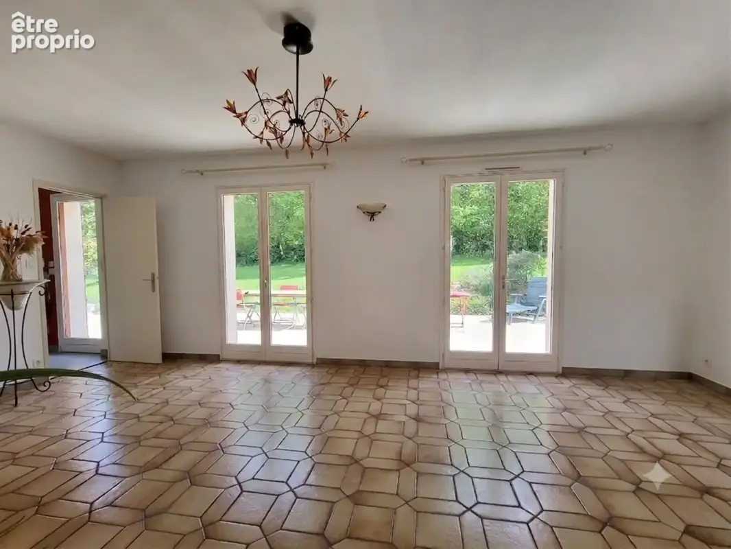 Maison familiale 4 chambres PARIGNE LE POLIN (72) 5 MN GUECELARD - photo 3