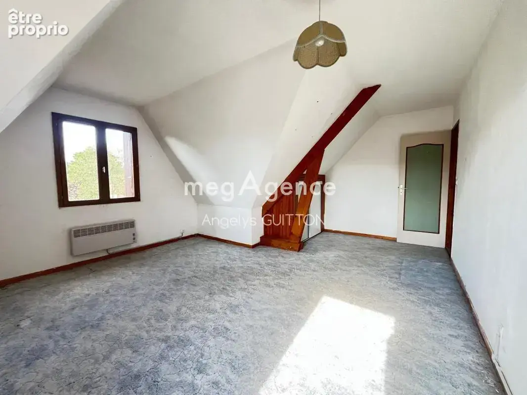 Maison familiale aux beaux volumes – Beaumont-sur-Sarthe - photo 8