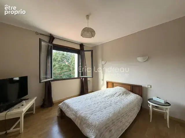 Une maison généreuse, idéale pour vivre et recevoir - photo 13