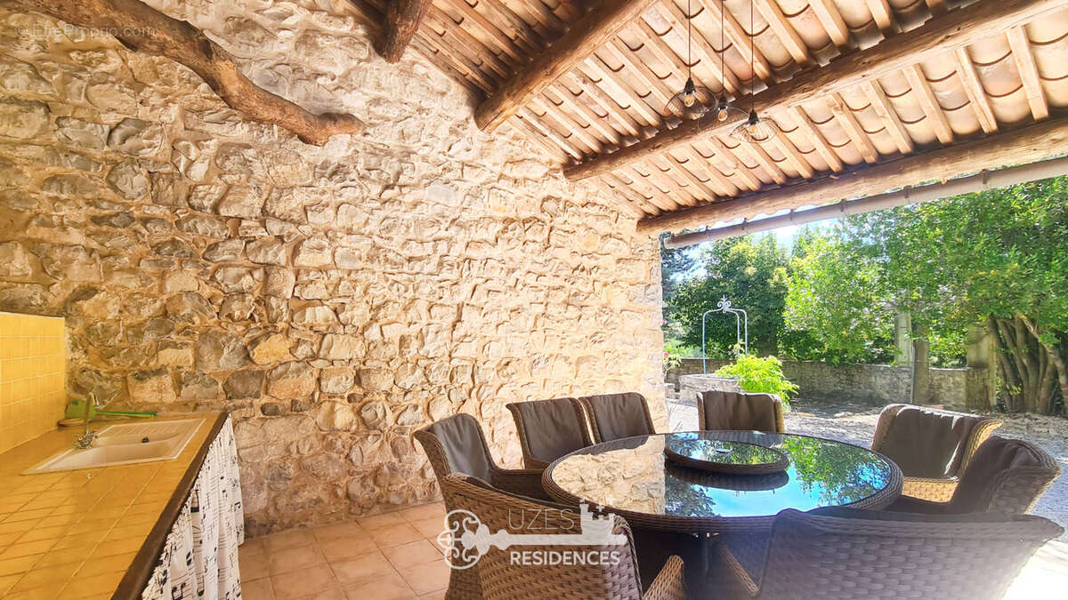 Ancienne magnanerie de caractère avec piscine et studio indépendant sur 6600 m2 de terrain - secteur Lussan - photo 17