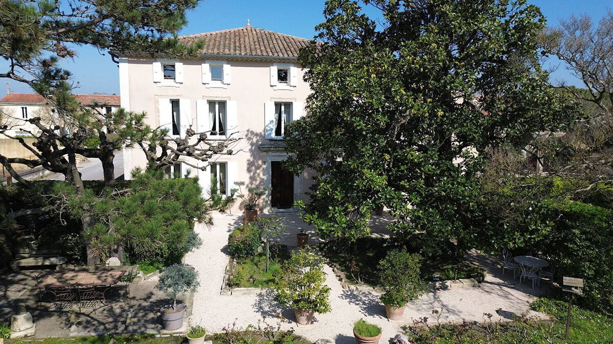 Maison à ALTHEN-DES-PALUDS