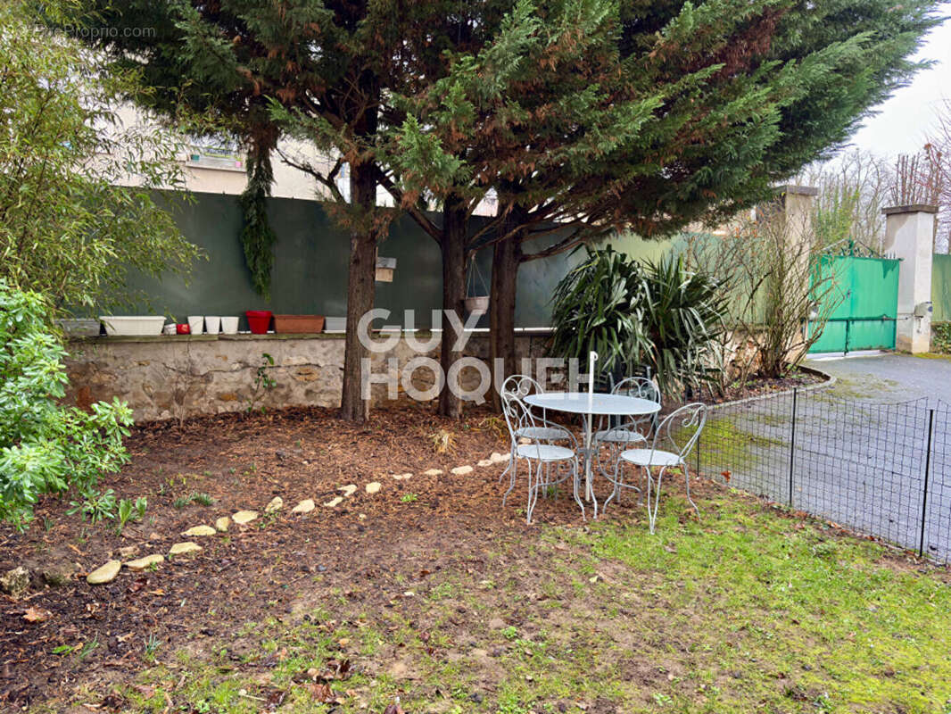 Appartement à SOISY-SUR-SEINE