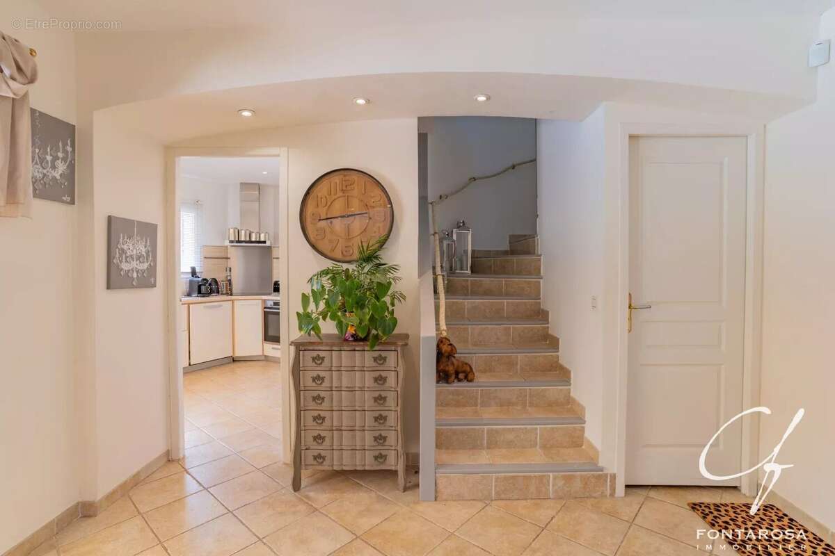 Maison à SAINT-RAPHAEL