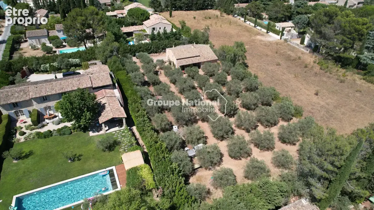Photo Maison à Eygalieres au prix de 2 190 000€