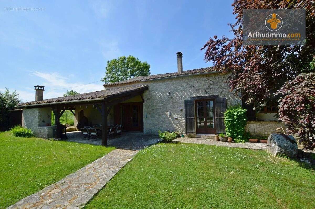 Maison à DURAS