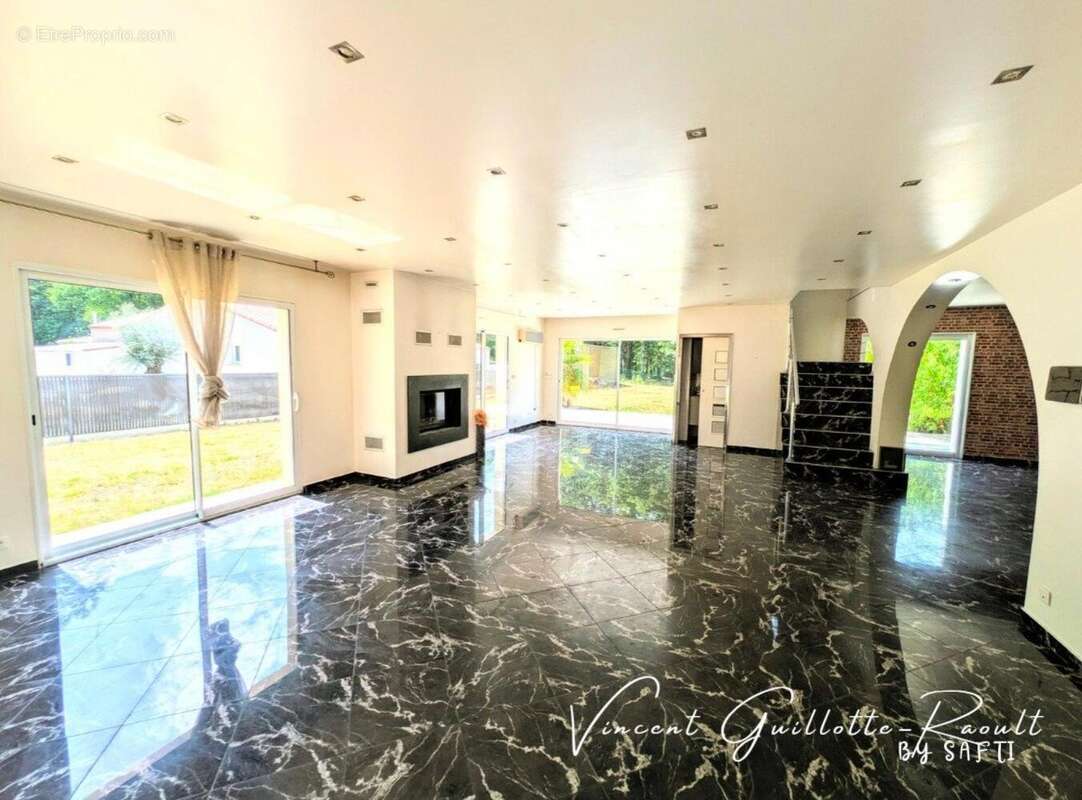 Photo 2 - Maison à LA CHEVROLIERE