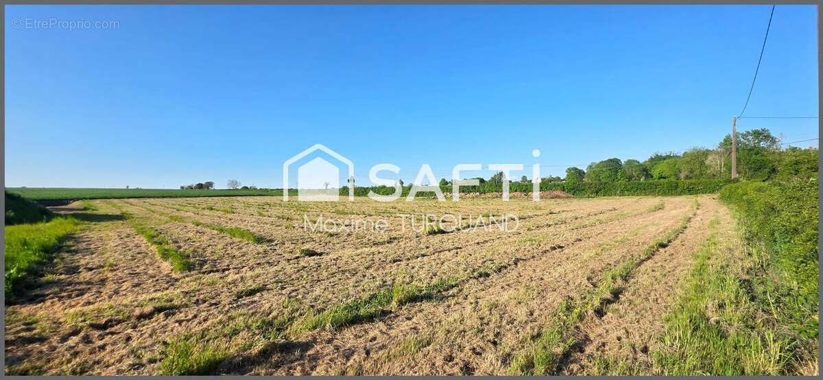 Photo 2 - Terrain à MERVENT