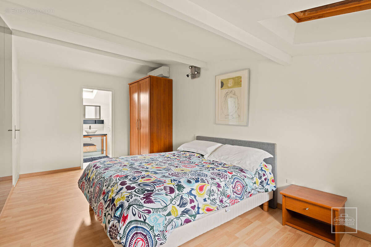 Maison à SAINT-CYR-AU-MONT-D&#039;OR