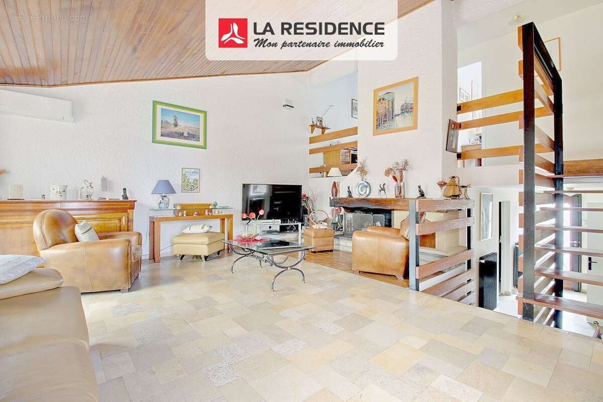 Maison 180 m² à Sartrouville  - photo 2