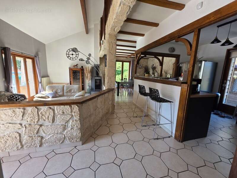 Maison à AUREC-SUR-LOIRE