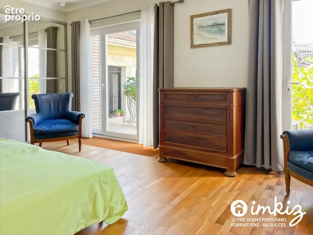 Belle maison en pierre, garage + piscine intérieur - photo 6