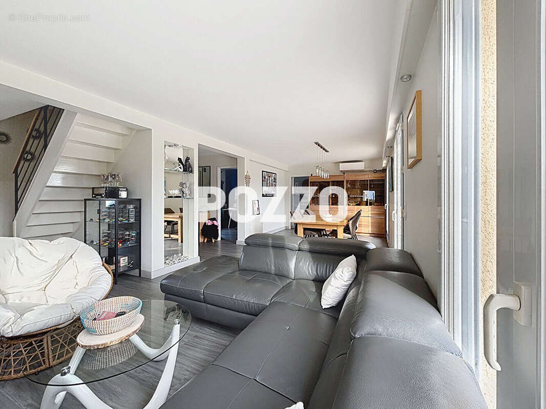 Maison à AGON-COUTAINVILLE