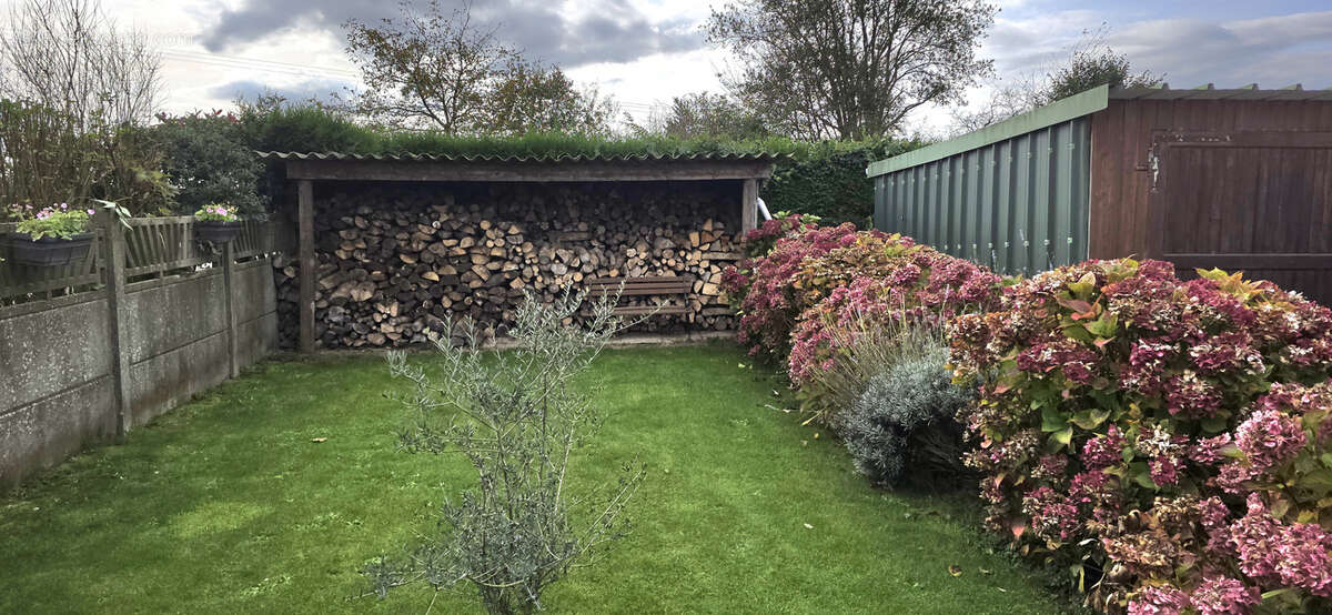 Maison à HAUTVILLERS-OUVILLE